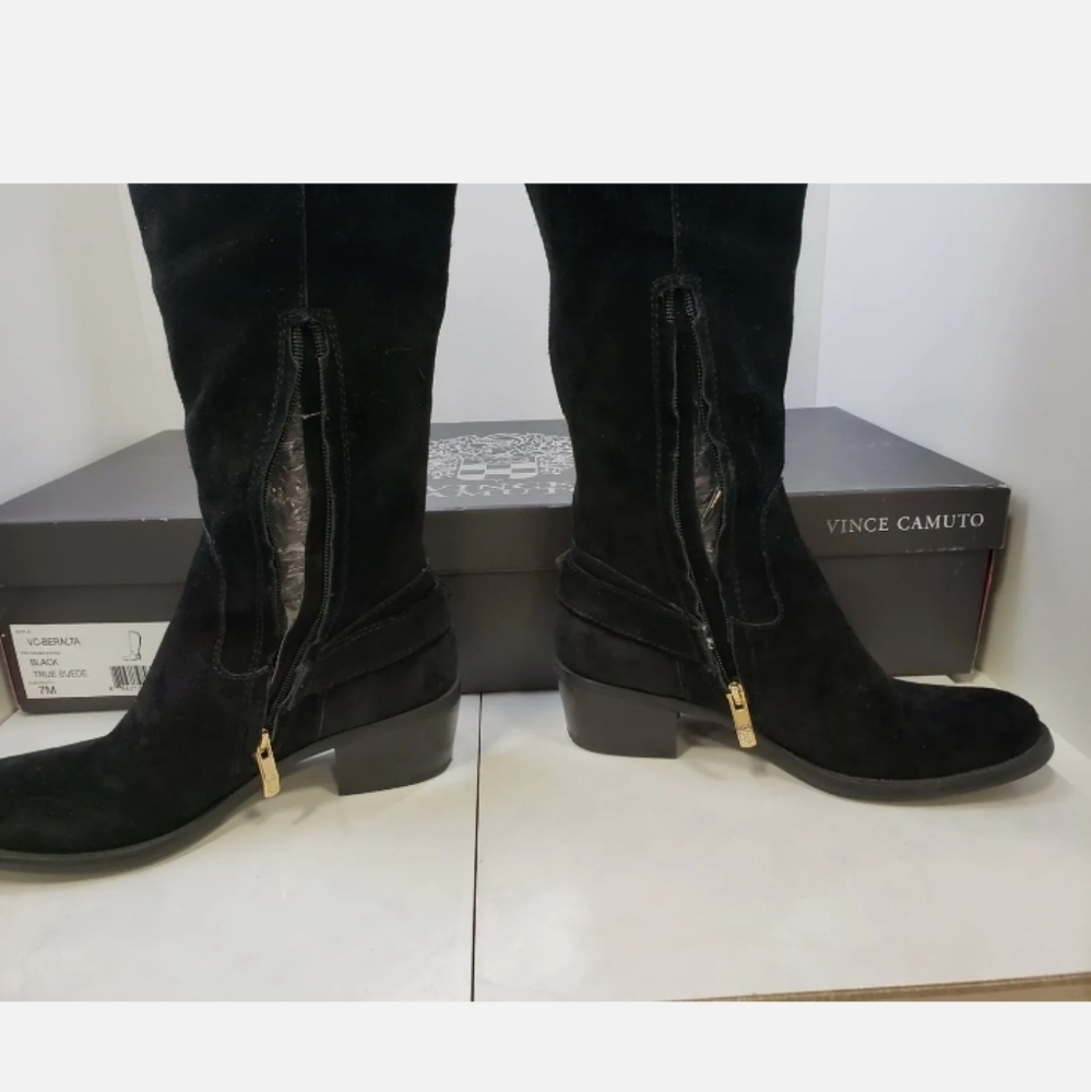 Vince Camuto equestrian Black suede knee high Riding Boots Shoes gold buckle - Picture 4 of 7